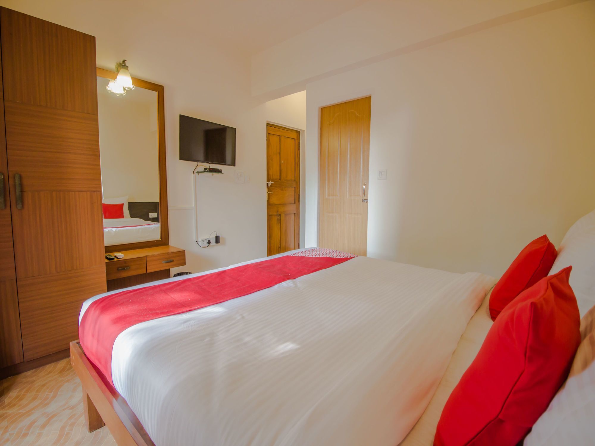 Oyo Flagship 13853 Shruti Resort Calangute Eksteriør billede